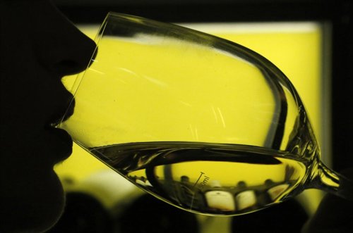 Bebidas alcohólicas. Vino. Copa