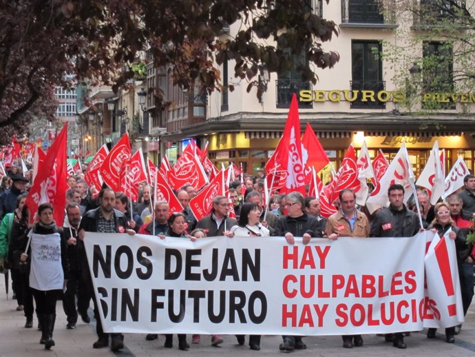 Manifestación por las calles de Logroño