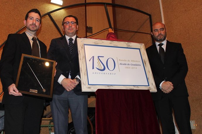 Reconocimiento por su aniversario a la banda Nuestra Señora del Águila. 