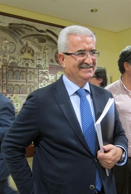 Manuel Jiménez Barrios, consejero andaluz de la Presidencia