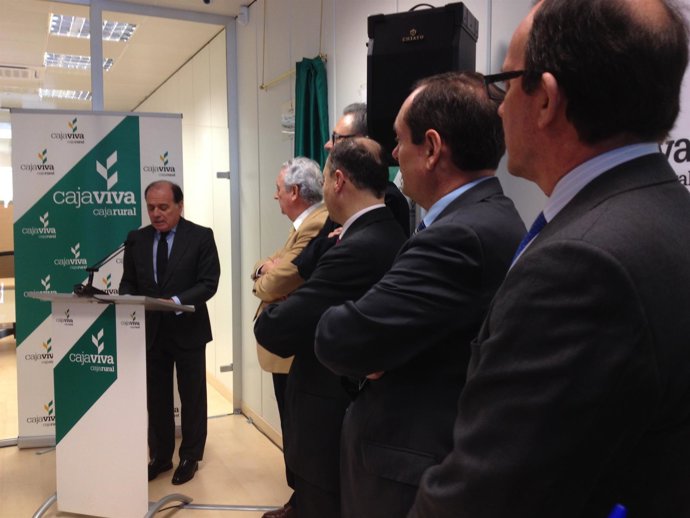 Tomás Villanueva Caja Viva