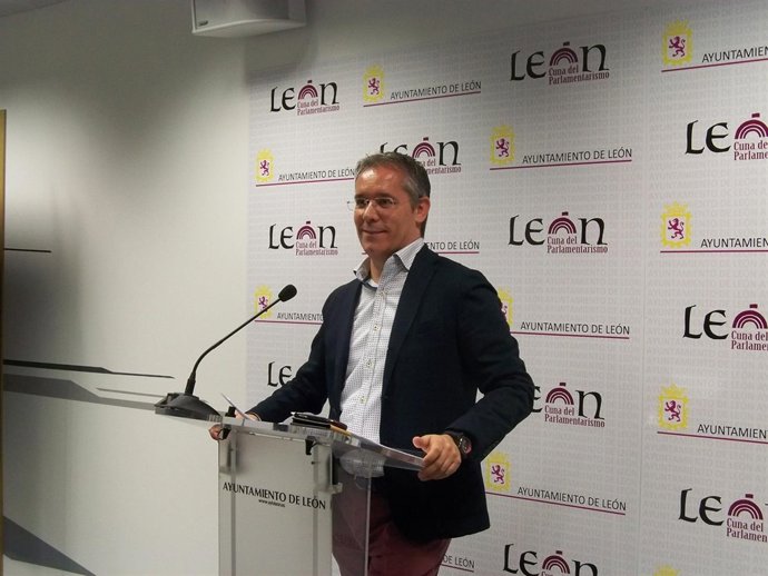 El portavoz del equipo de Gobierno municipal, José María López Benito