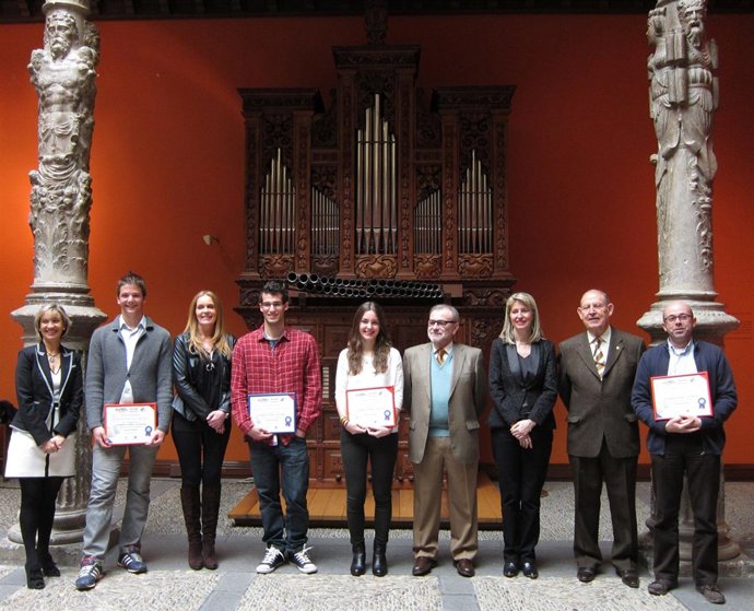 Entrega de premios a los ganadores en Aragón de la Olimpiada de Química