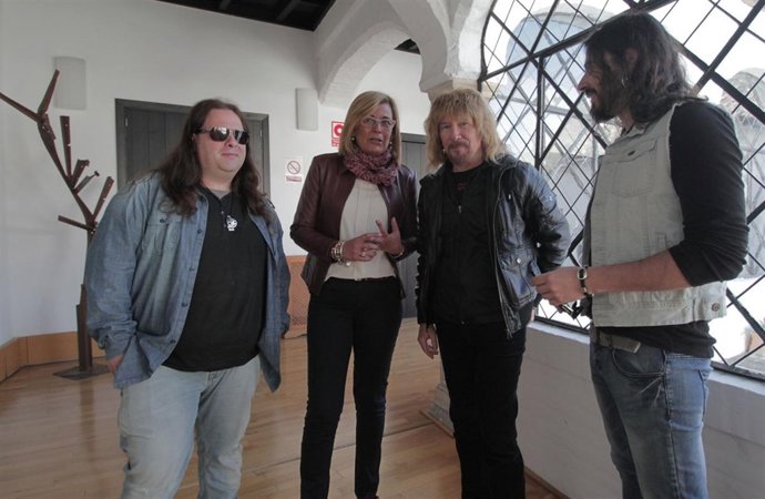 El grupo Medina Azahara con Amelia Caracuel