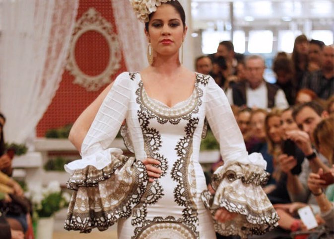 Un vestido de flamenca hecho con fundas nórdicas de IKEA, sí es posible