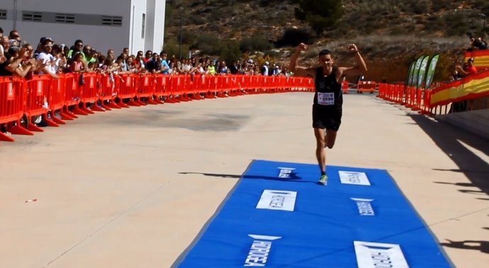 Juan Antonio Meroño Escudero gana la V Ruta de las Fortalezas