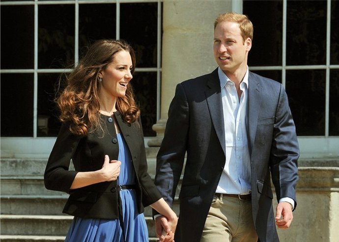 La nanny española del principe Jorge, la mano derecja de Guillermo y Catalina