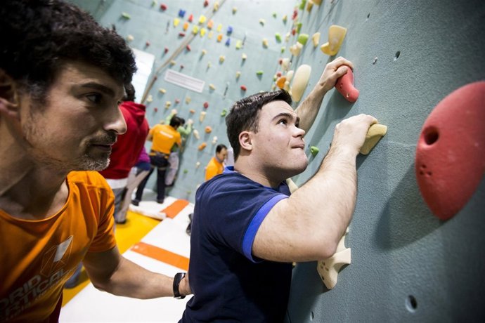 Fundación Mutua Madrileña organiza un concurso de fotografía sobre el deporte