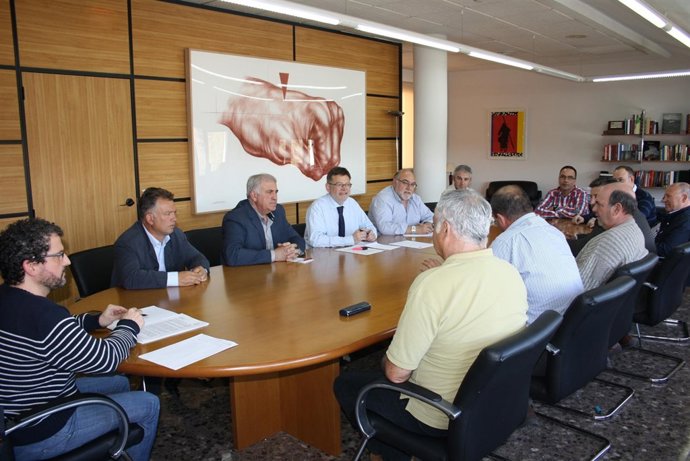 Reunión de Puig con representantes de La Unió de Llauradors
