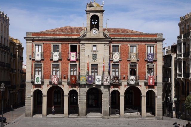 CITY COUNCIL OF ZAMORA