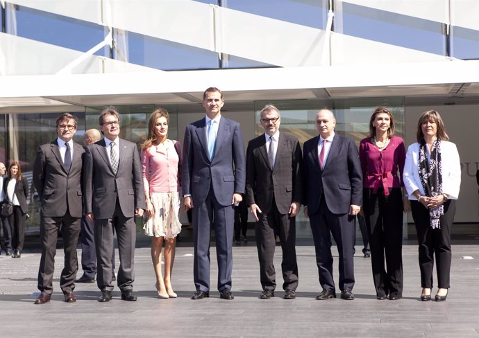 Los Príncipes de Asturias presiden la inauguración de la Torre Puig