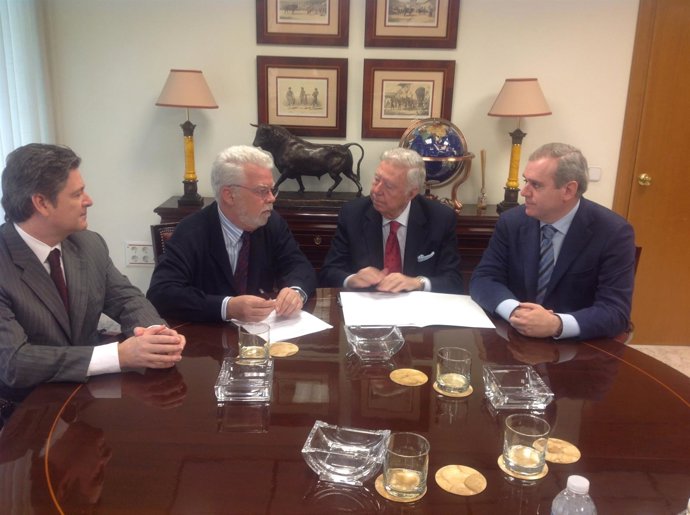 Asaja-Sevilla y Fundación Caja Rural del Sur renuenva su convenio.