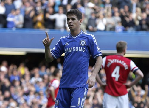 Oscar, del Chelsea, celebra uno de los goles ante el Arsenal
