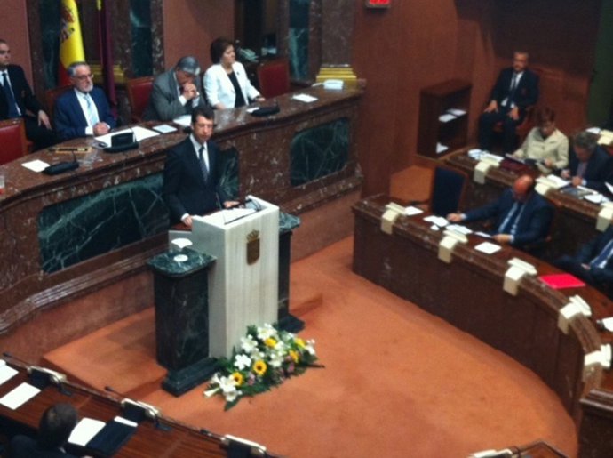 Juan Carlos Ruiz en su intervención en debate investidura