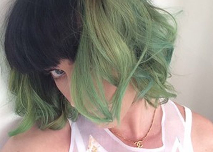 Katy Perry se pasa al verde