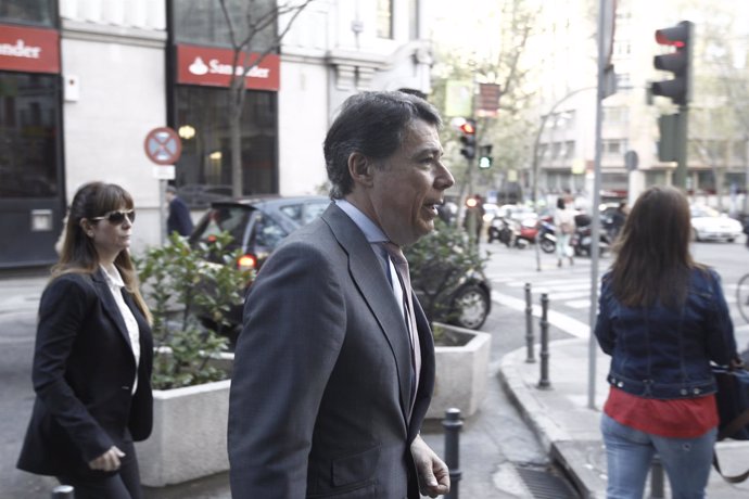 Ignacio González a su llegada al comité de dirección del PP en Génova