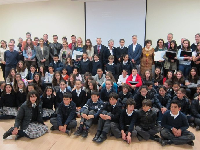 Alumnos de los centros participantes en los Premios del Día de las Letras