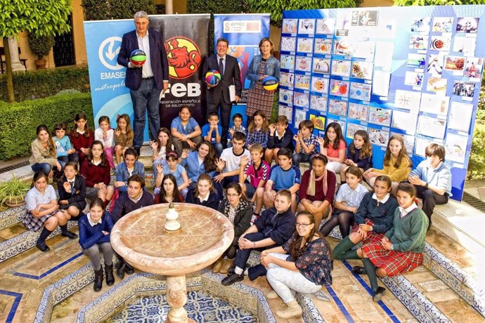 Programa Colegios Basket Lover 2014, en Sevilla.