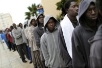 Un inmigrante presenta la primera reclamación formal por redadas racistas