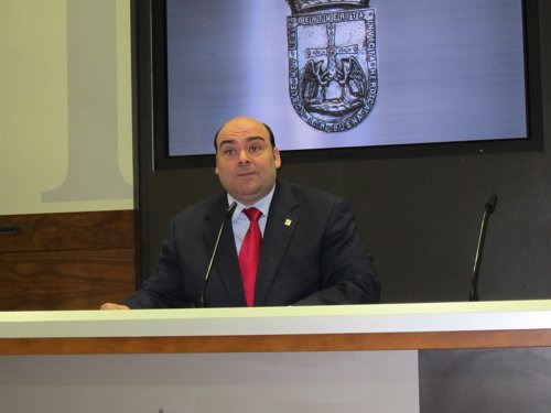 El alcalde de Oviedo, Agustín Iglesias Caunedo
