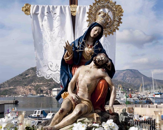 Imagen de la Virgen Caridad Santa Lucia