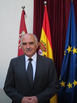 El nuevo presidente de la Comunidad, Alberto Garre, tras su toma de posesión