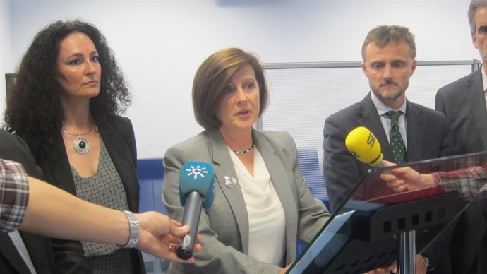 La consejera de Igualdad, Salud y Políticas Sociales, María José Sánchez Rubio.