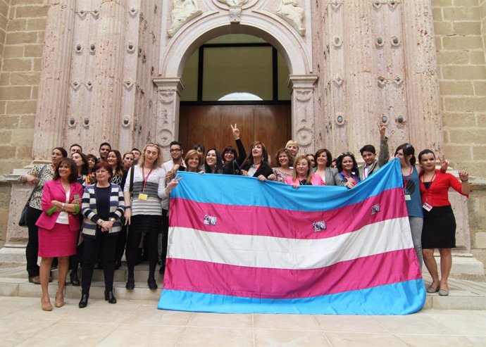 El colectivo de personas Transexuales de Andalucía une al Parlamento