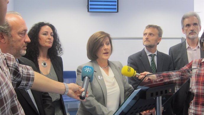 La consejera de Salud de la Junta de Andalucía, María José Sánchez Rubio.