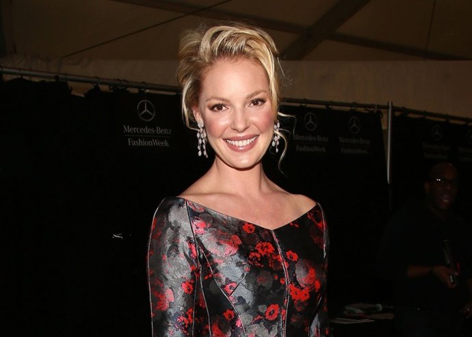 La cruda realidad... Katherine Heigl demanda por 6 millones de dólares 