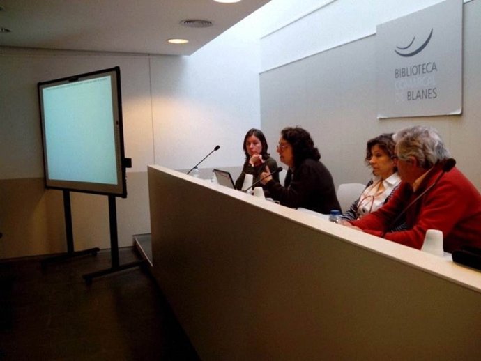 Reunón entre representantes de la Generalitat y WWF