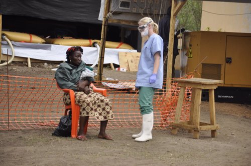 Ébola: Curar La Epidemia Del Miedo