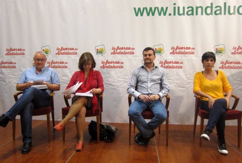 Cayo Lara y Antonio Maíllo en un acto de precampaña elecciones europeas Málaga