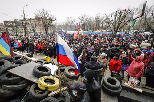 Manifestantes prorrusos en Ucrania