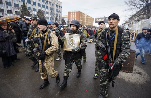 Manifestantes prorrusos en Ucrania 