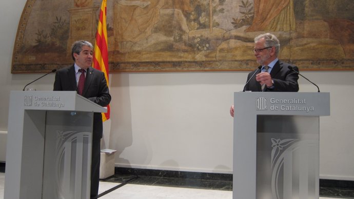 Francesc Homs (portavoz Generalitat) Carles Viver i Pi-Sunyer (IEA, CATN)