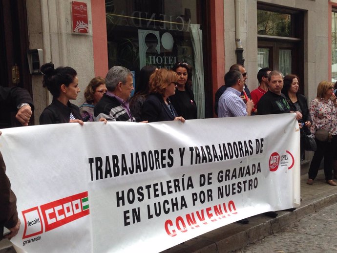 Concentración de los trabajadores de la Hostelería en Granada