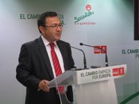 El PSOE-A dice que Moreno tiene "demasiado que aclarar y mucho por hacer" antes de dar "falsas lecciones"