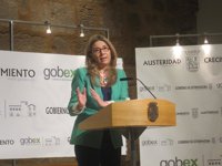 Teniente dice que "las grietas" del Ejecutivo andaluz han hecho "brillar" el modelo extremeño de gobierno en "minoría"