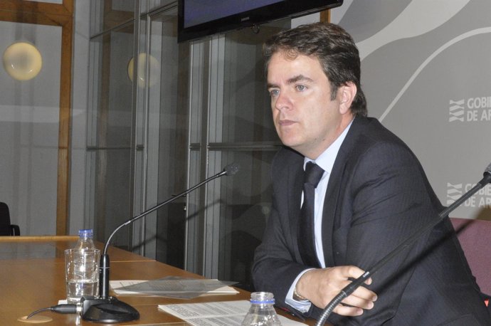 El portavoz del Gobierno de Aragón, Roberto Bermúdez de Castro. 