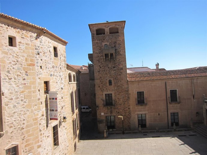 Plaza De San Jorge En Cáceres