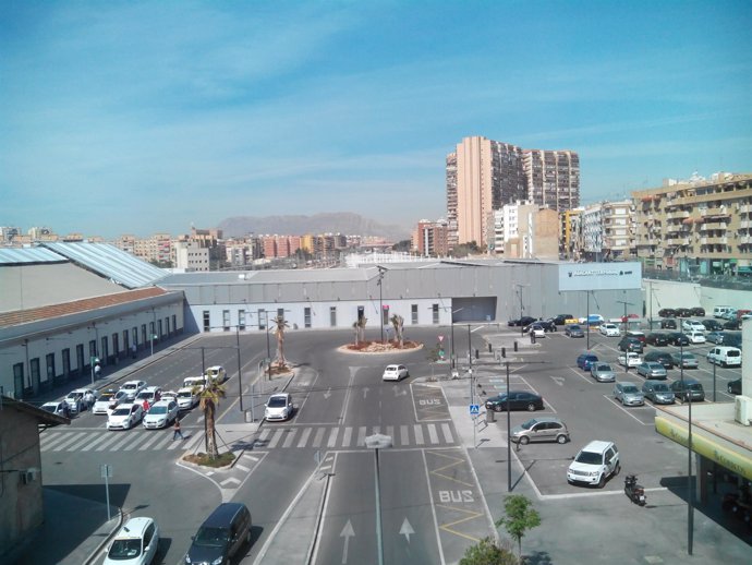 Aparcamiento de la estación del AVE en Alicante