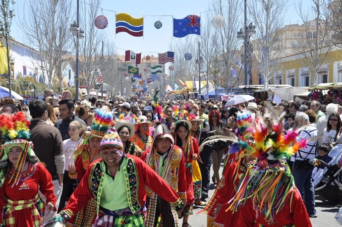 Feria de los pueblos de fuengirola multicultural regiones 