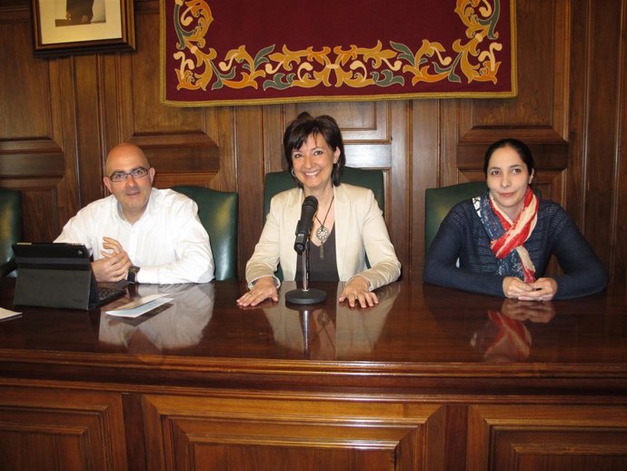 Los comerciantes de Teruel celebrarán San Jorge con libros y flores