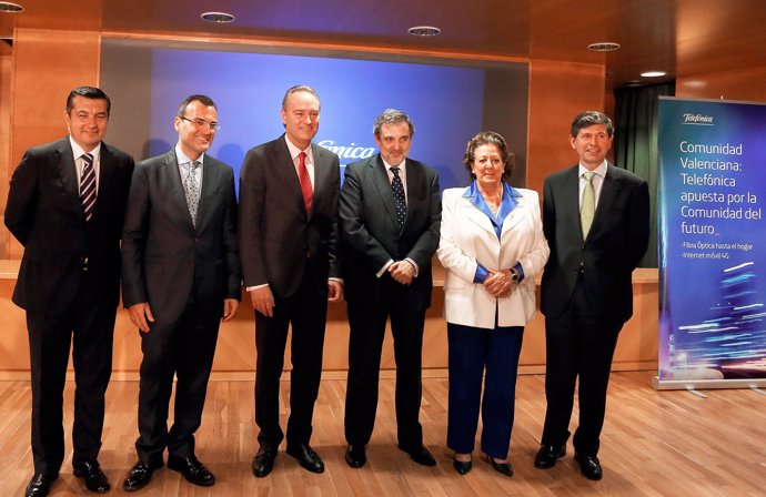 Fabra con representantes de Telefónica y de Valencia, Alicante y Castellón.