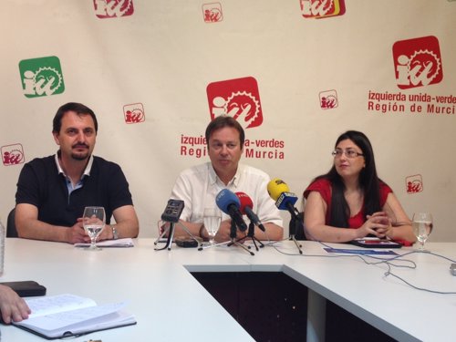 Ortega, Salmerón y MAría Marín en rueda de prensa