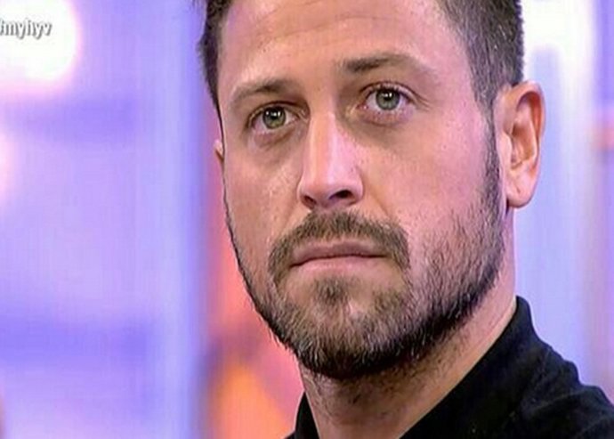 Emma garcía a Pascual:"Me pareces un cobarde"