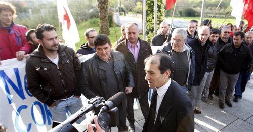 El alcalde de O Porriño tras comparecer en el juzgado.