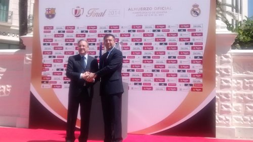 Florentino Pérez y Josep Maria Bartomeu antes de la final de Copa de Valencia