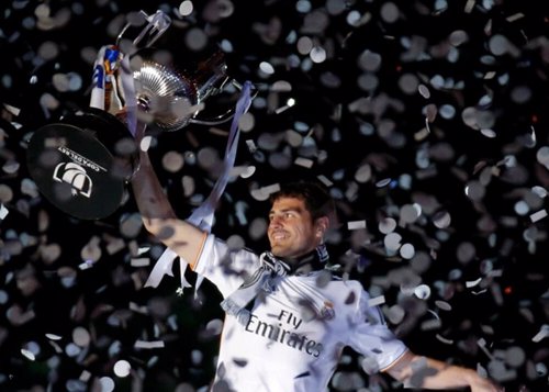 El Real Madrid gana al Barça la Copa del Rey y tiñe la capital de blanco